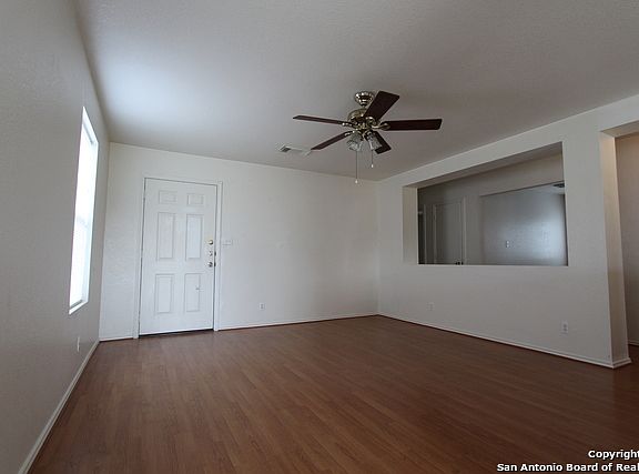 3rd image of 1934 W Ansley Blvd