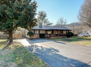 218 Blue Ridge Dr, Bristol, TN 37620