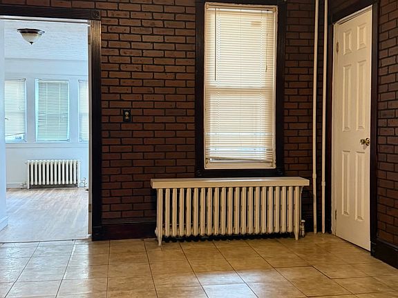 5th image of 145 Adelaide Street