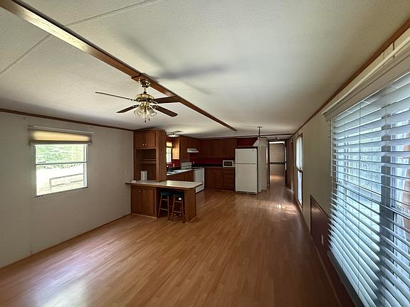 5th image of 317 Wilkerson Dr
