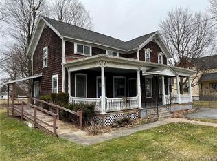 317 N Main St, Canastota, NY 13032