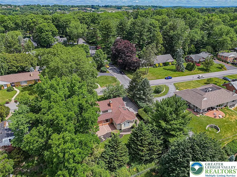 3608 S Highland St — Photo 94