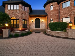 45 Silo Ridge Rd E, Orland Park, IL 60467