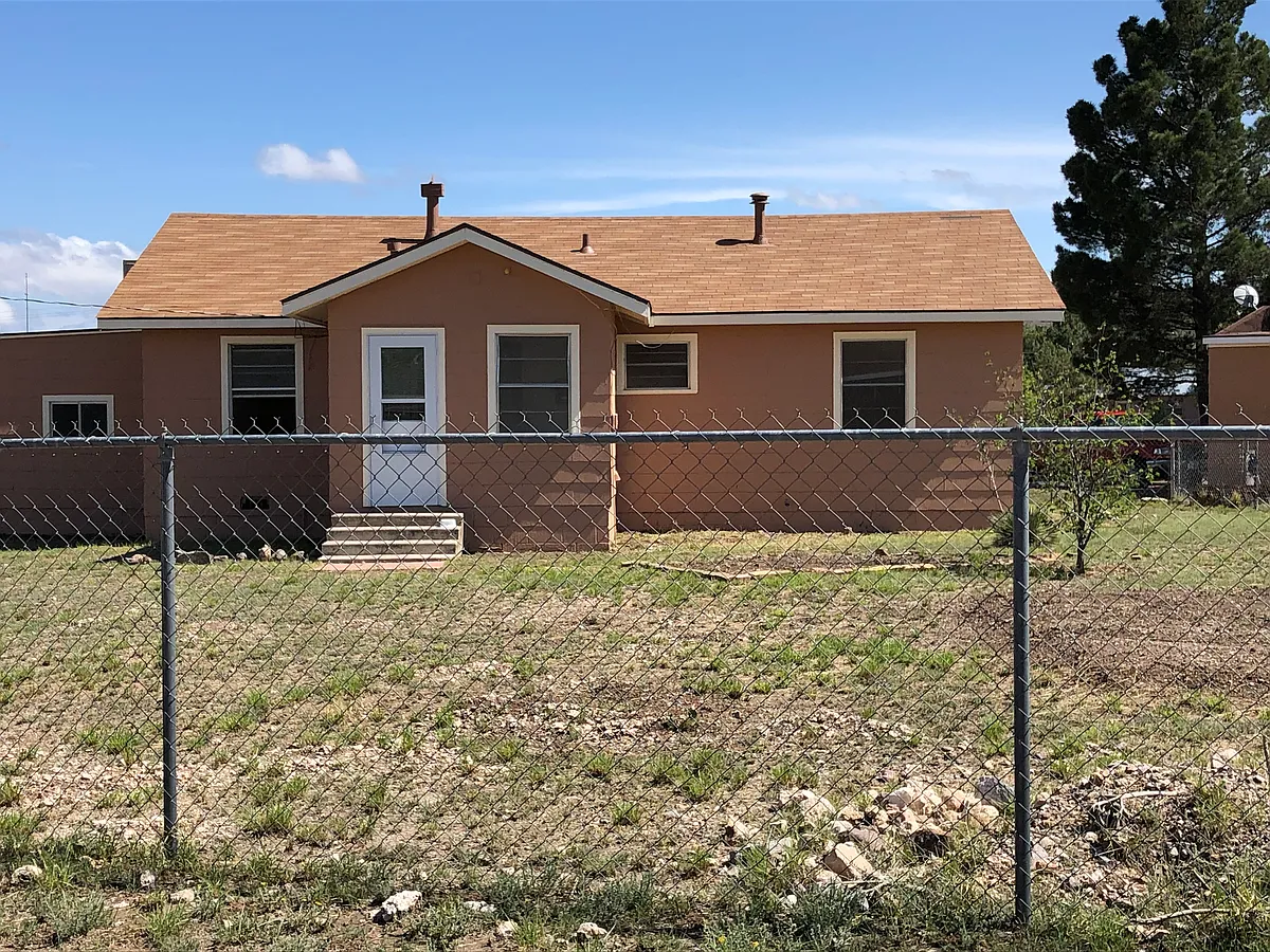 Building Photo - 102 Baeza Cir #2