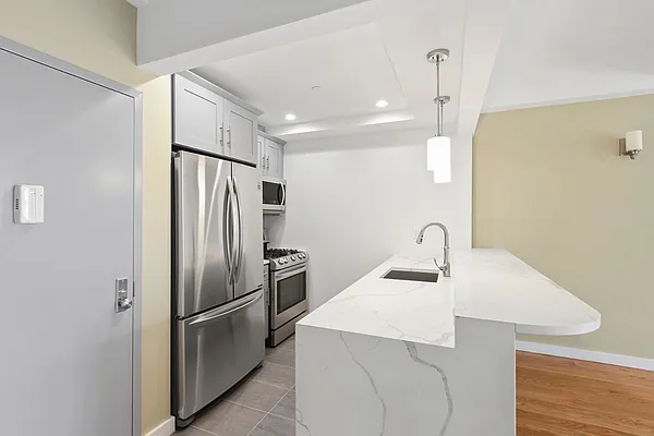 Rented by Keller Williams NYC | media 13