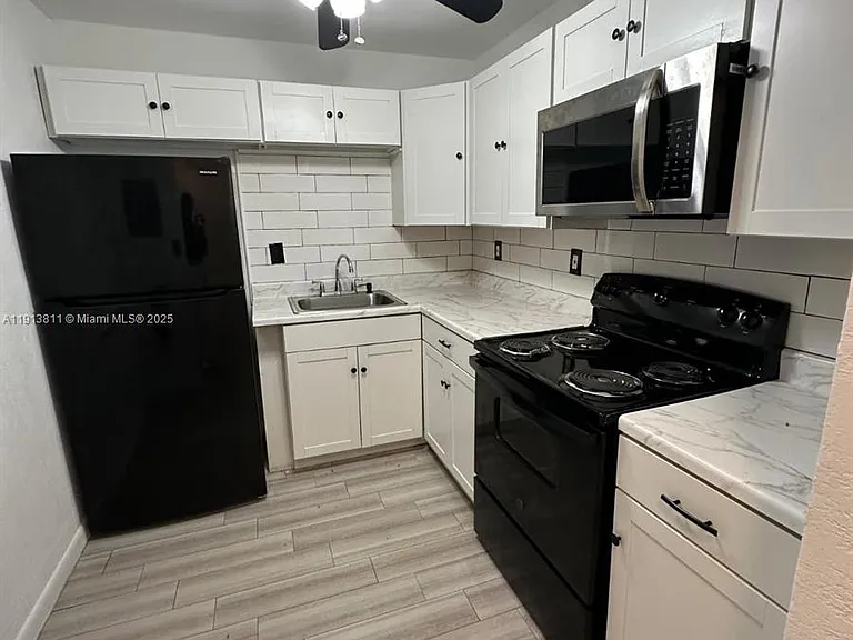 505 NW 177th St #222 — Photo 6