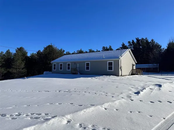 5092 Grigsby Ln, Petoskey, MI 49770