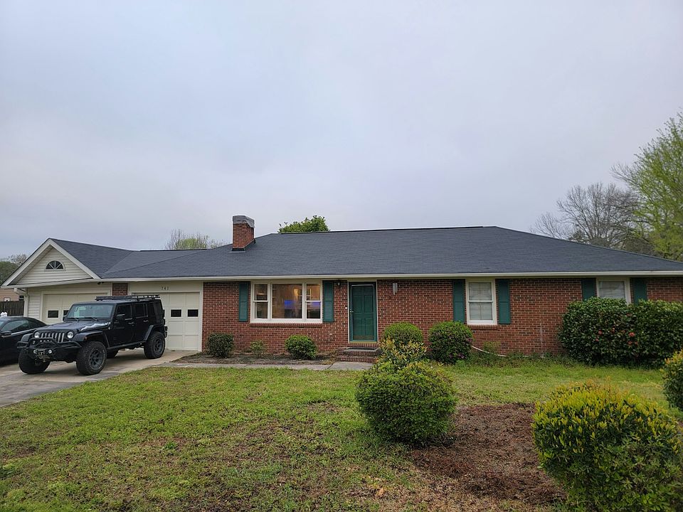 1st image of 741 Longwood Dr