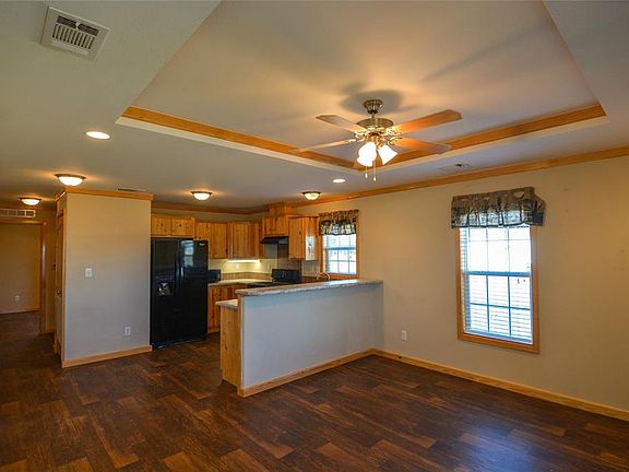 3rd image of 535 County Road 359