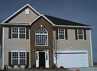 4621 Garden Club Ct, High Point, NC 27265