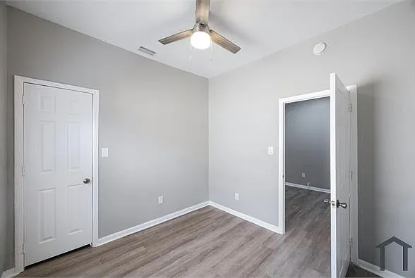 950 18th Ave S #1 — Photo 10
