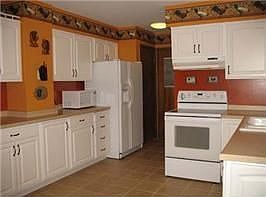 3rd image of 31 Welle Dr