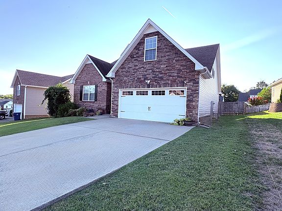 2nd image of 414 River Heights Dr