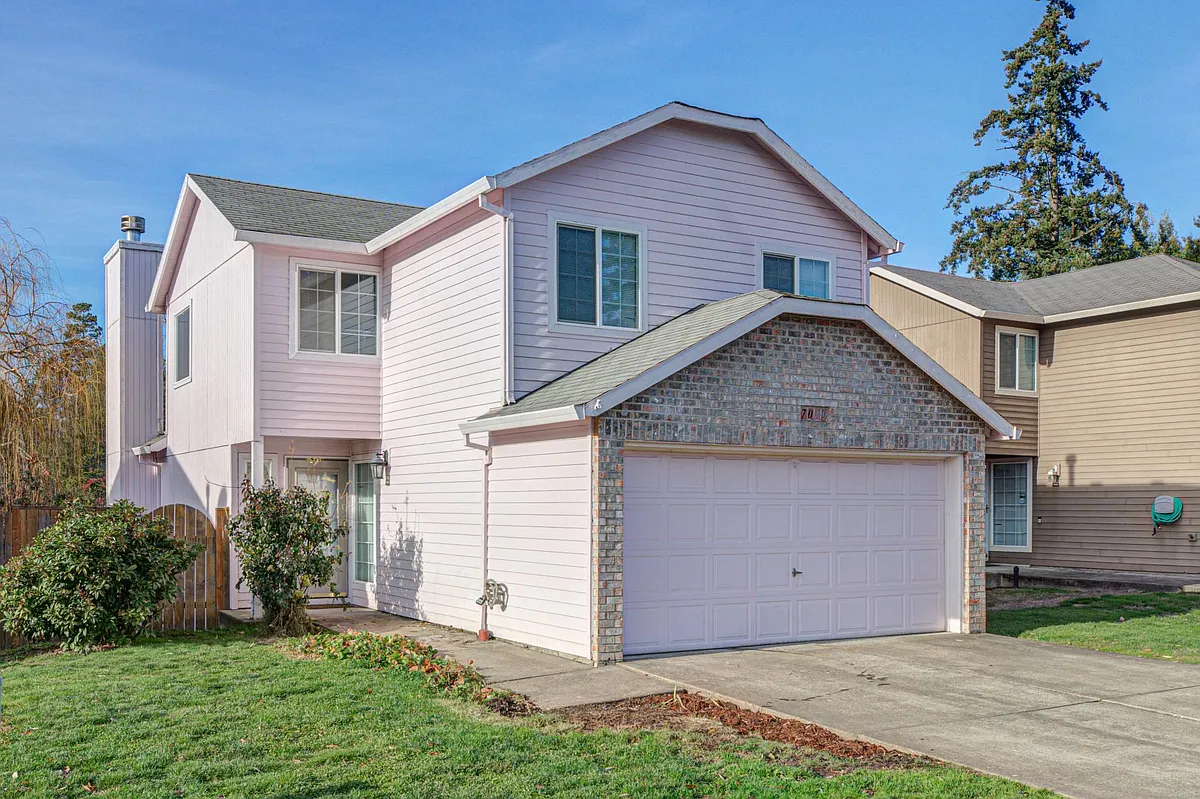 Building Photo - 7089 SW 191st Ave