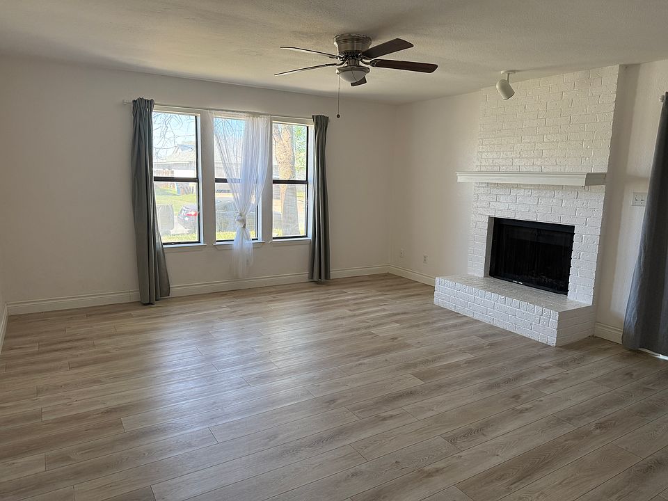 1st image of 1513 Latigo Trce #1513