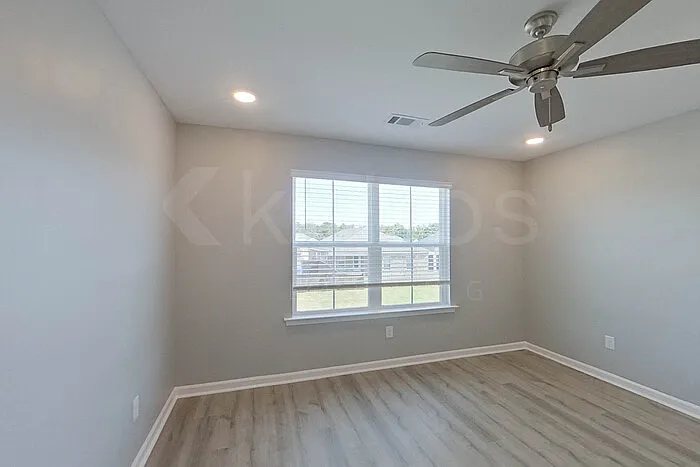 117 Denise Dr — Photo 14