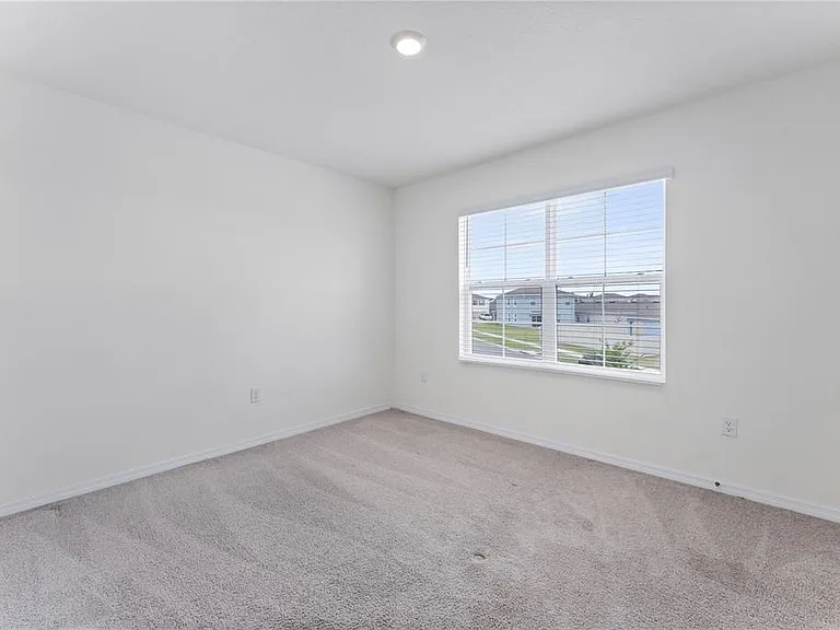 5038 Foxglove Cir — Photo 28