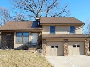 7301 N Granby Ave, Kansas City, MO 64151