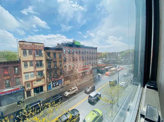 Rented by null | media 34