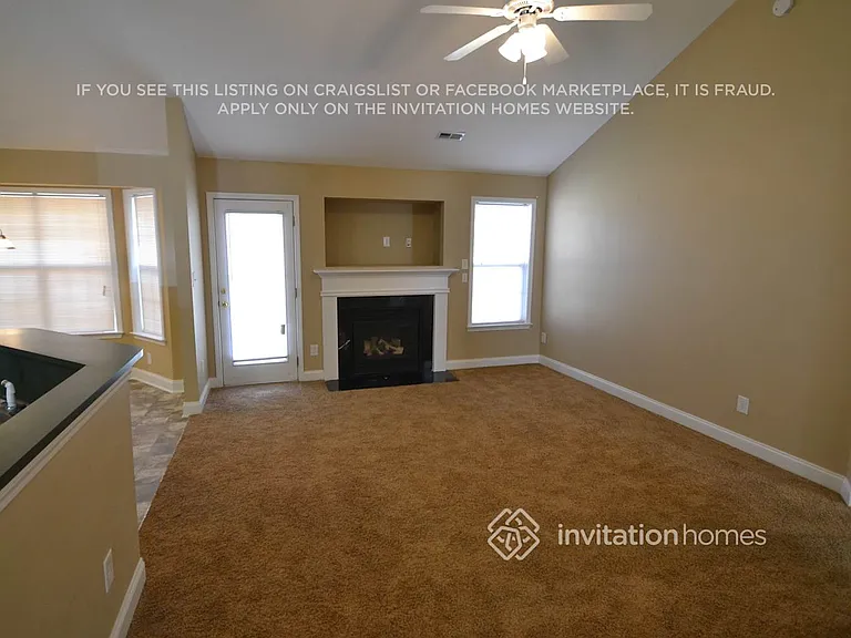 2730 Stagbuck Dr — Photo 2