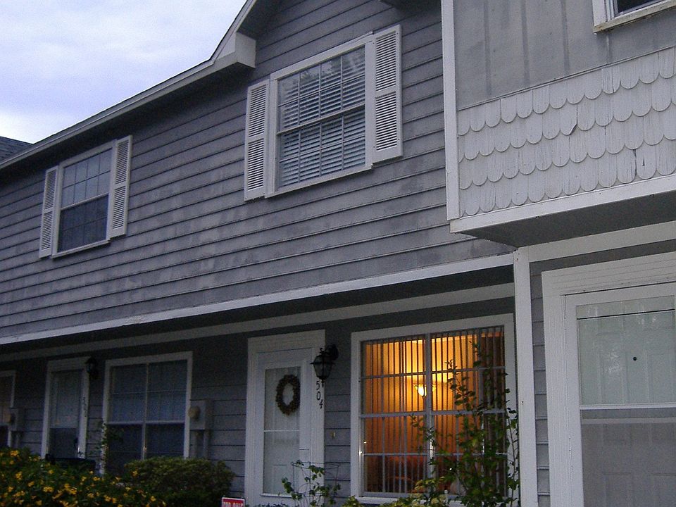 1st image of 504 Ole Plantation Dr