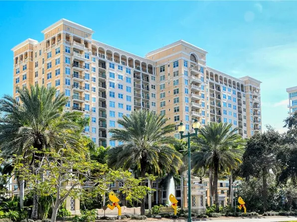 750 N Tamiami Trl Unit 504, Sarasota, FL 34236