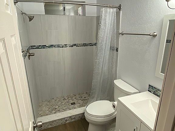 4th image of 4331 N Holly Dr