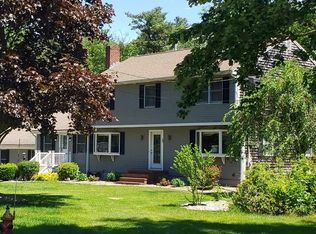 39 Dwelley Ave, Hanover, MA 02339