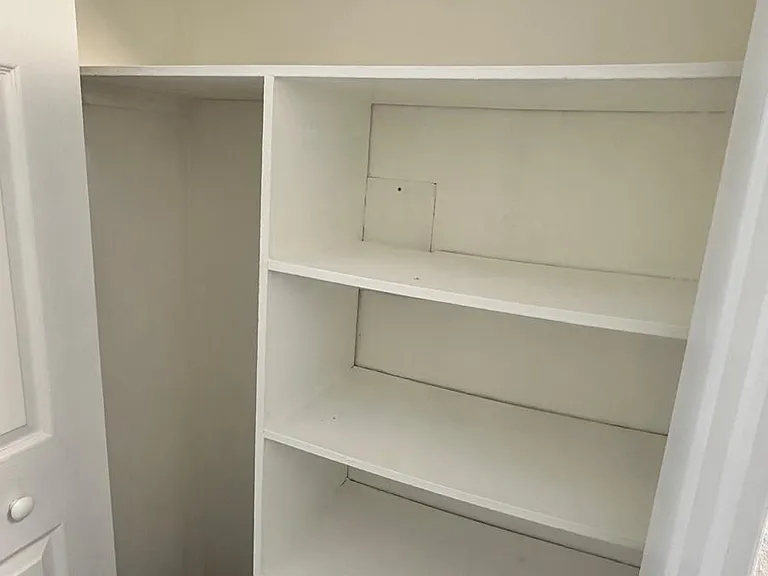 653 E Fox Hills Dr — Photo 23