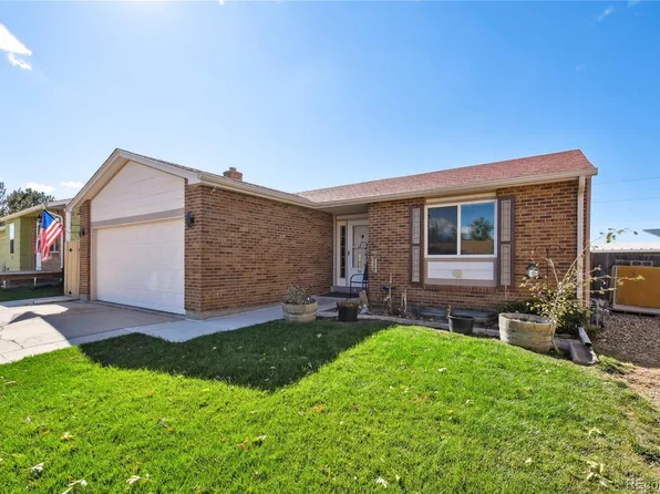 185 Mckinley Drive, Bennett, CO 80102