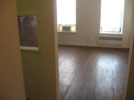 Rented by Prince Real Estate Associates LLC | media 17