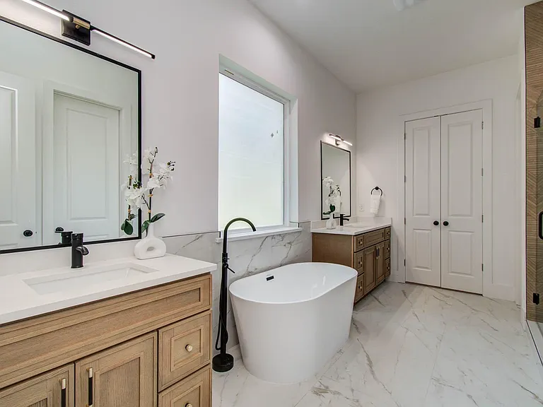 1802 Rollingwood Dr — Photo 22