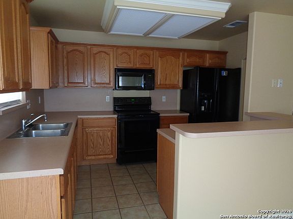 5th image of 8247 Misty Willow St
