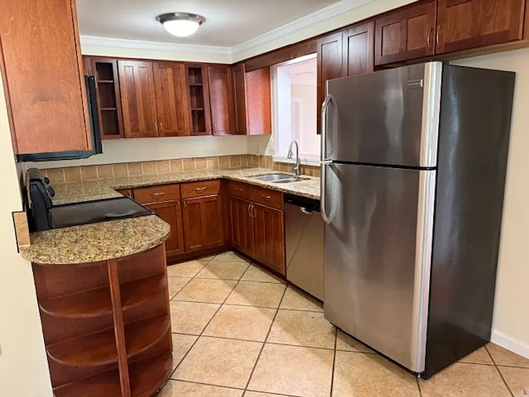 18021 Tualata Ave — Photo 10
