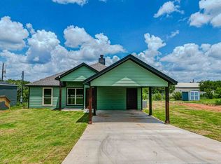 3406 Woodlake Dr, Granbury, TX 76048