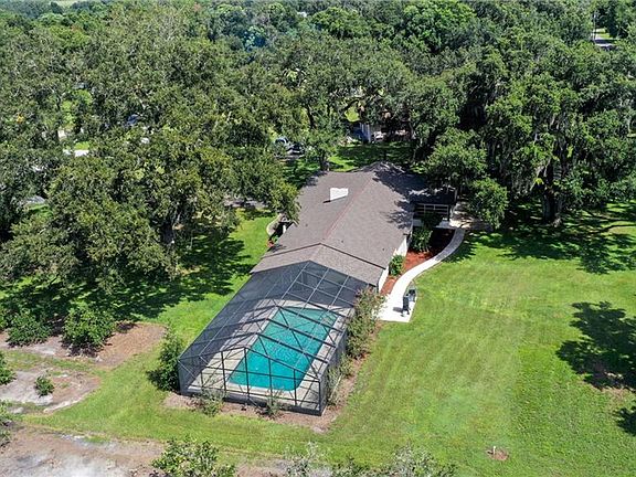 3rd image of 2975 Robins Nest Ct