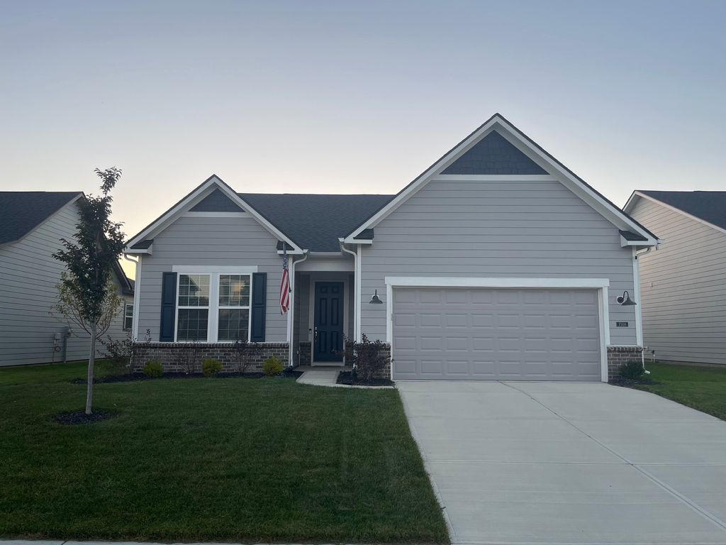 7308 Legends Way - Property Image