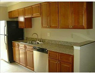2nd image of 4020 Rye St