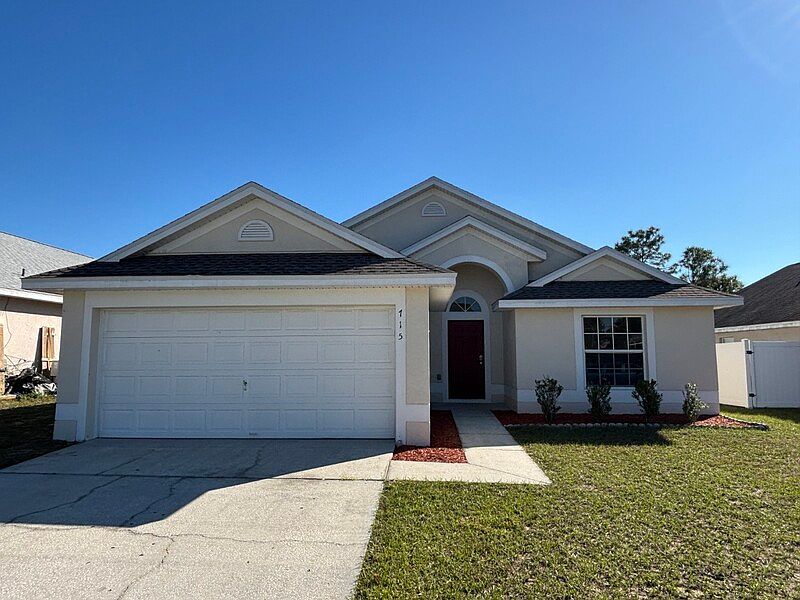 1st image of 715 Piermont Dr