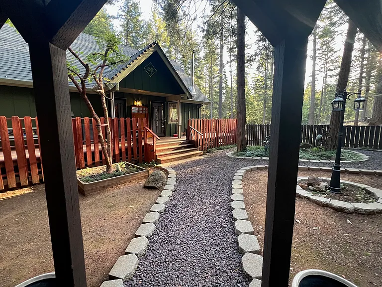 7495 Chip N Dale Dr — Photo 3