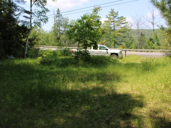 31 Bingham Road, Moscow, ME 04920