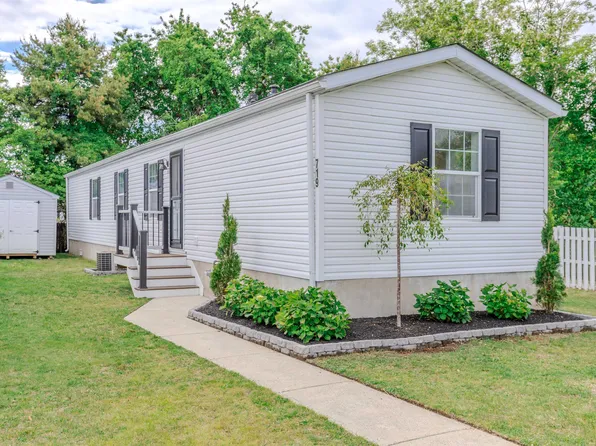 719 Lilly Pond Dr, Cape May, NJ 08204
