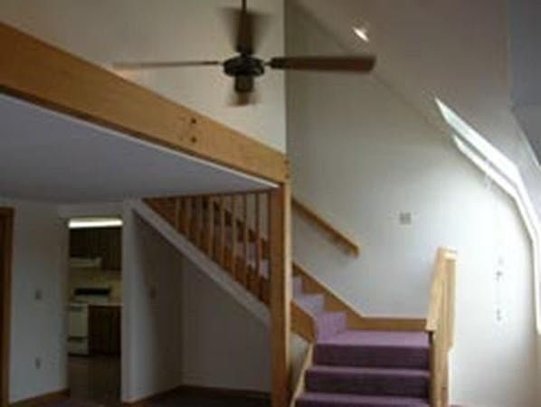 2nd image of 299 Ash St APT 2R