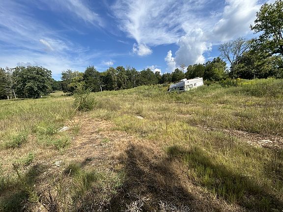 4th image of 1171 Craig Moore Rd