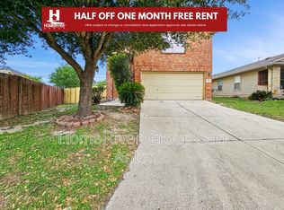 2907 Candleside Dr, San Antonio, TX 78244