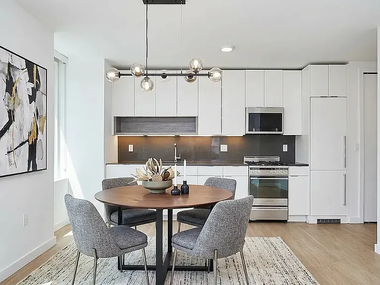 70 W 37th St #1112A — Photo 5