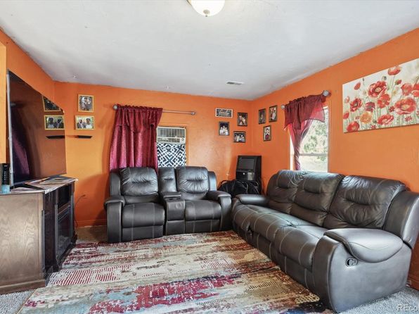 denver-colorado-130271671 picture