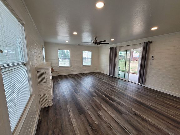 5th image of 12789 8th St #12789