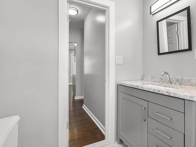 228 Cooke St #1 — Photo 11