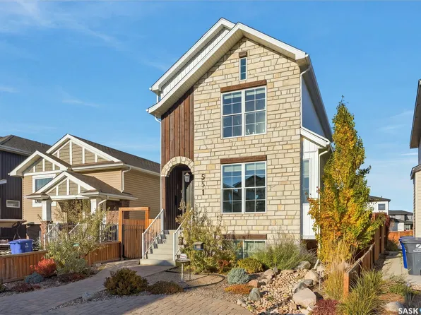 551 Fast Way, Saskatoon, SK S7W 0X1